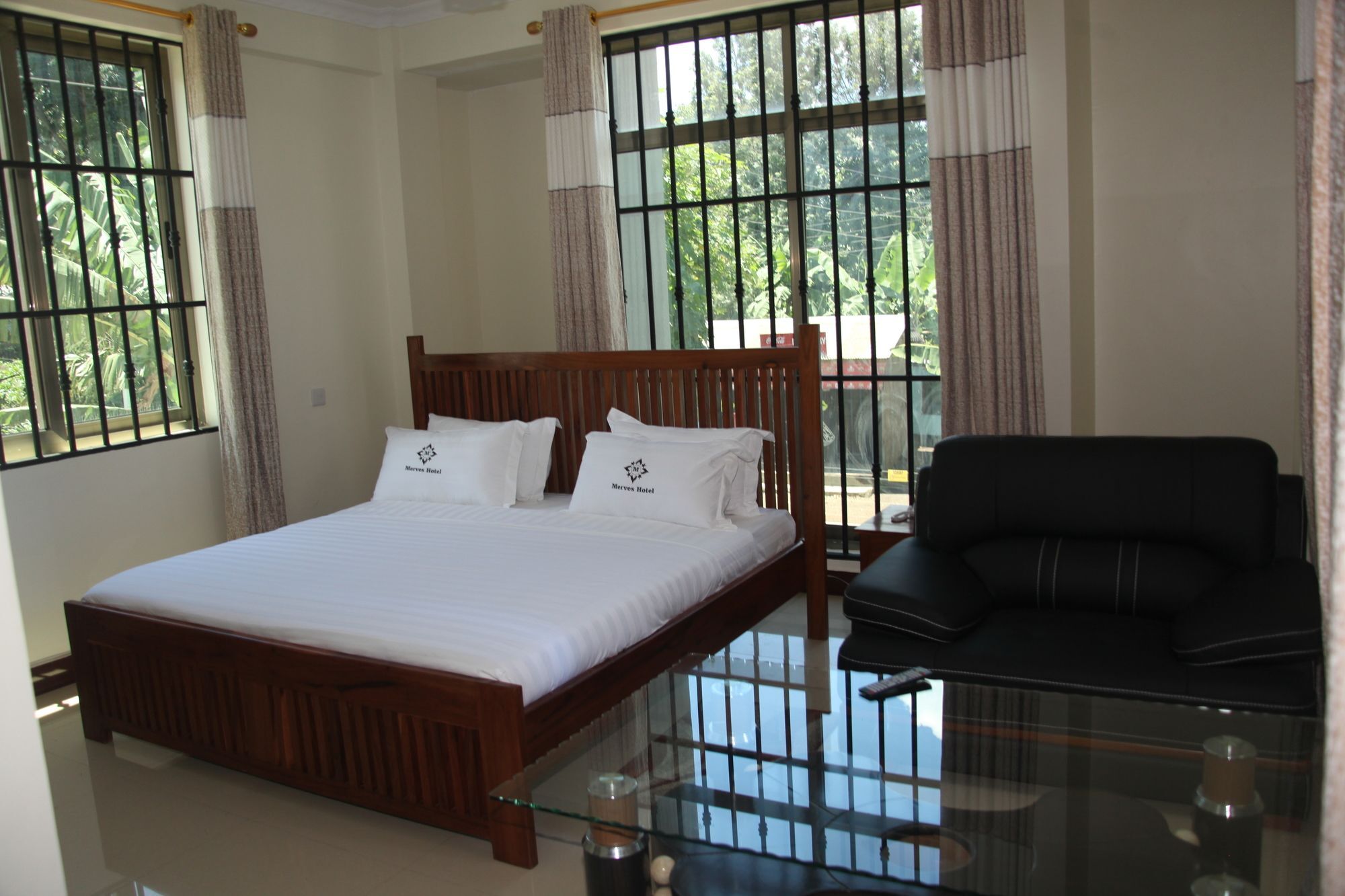 Merves Hotel Arusha Exterior foto